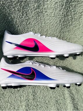 Nike Tiempo Maestro Club IB1602-146 Men's Football Boots in size 10
